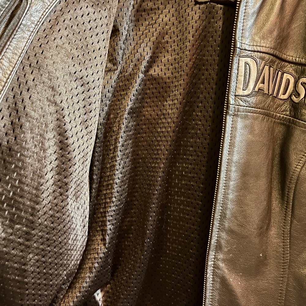 Harley-Davidson Black Embossed Logo Leather Riding Jacket Women’s Size Large - Picture 5 of 6
